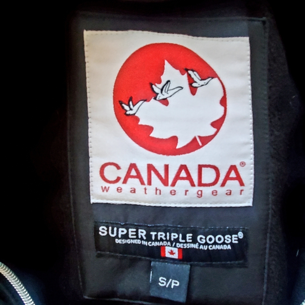 Canadian Weather Gear - Picture 2 of 3